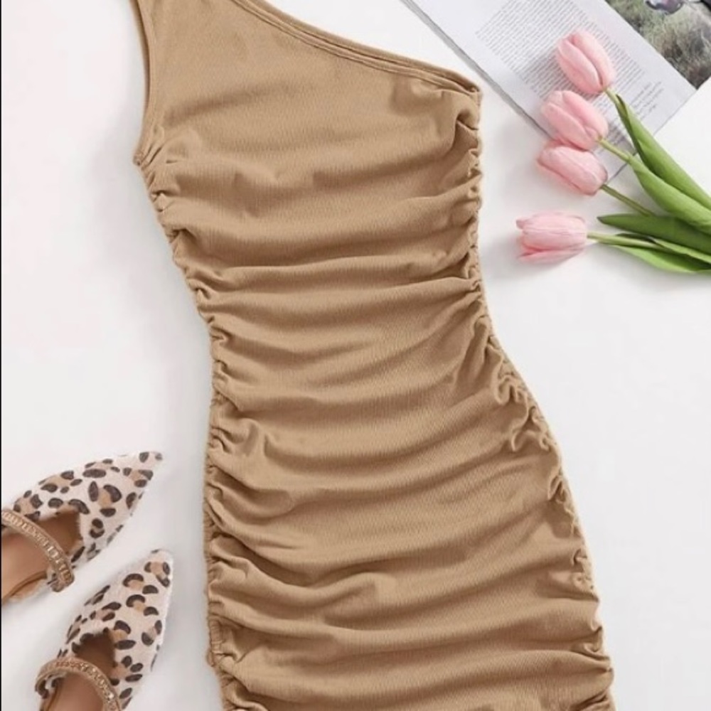 One Shoulder Ruched Knot Side Bodycon Dress